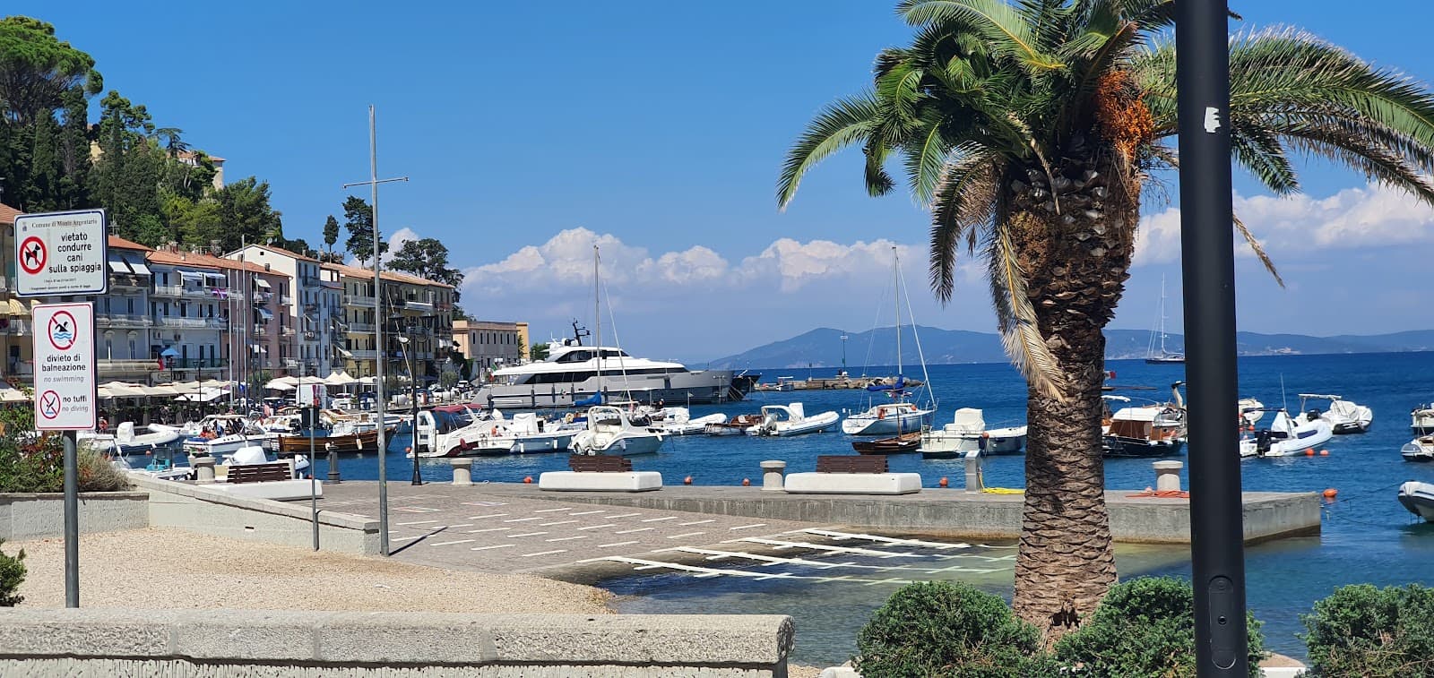 Piazza dei Rioni, Porto Santo Stefano - Image 1