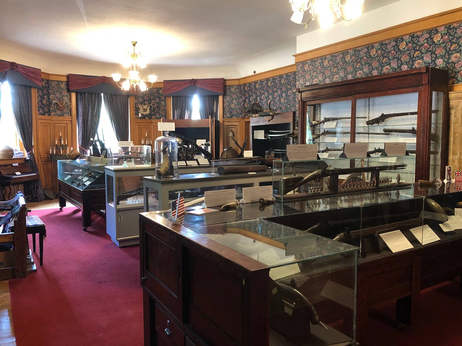 Local & International Exhibitions