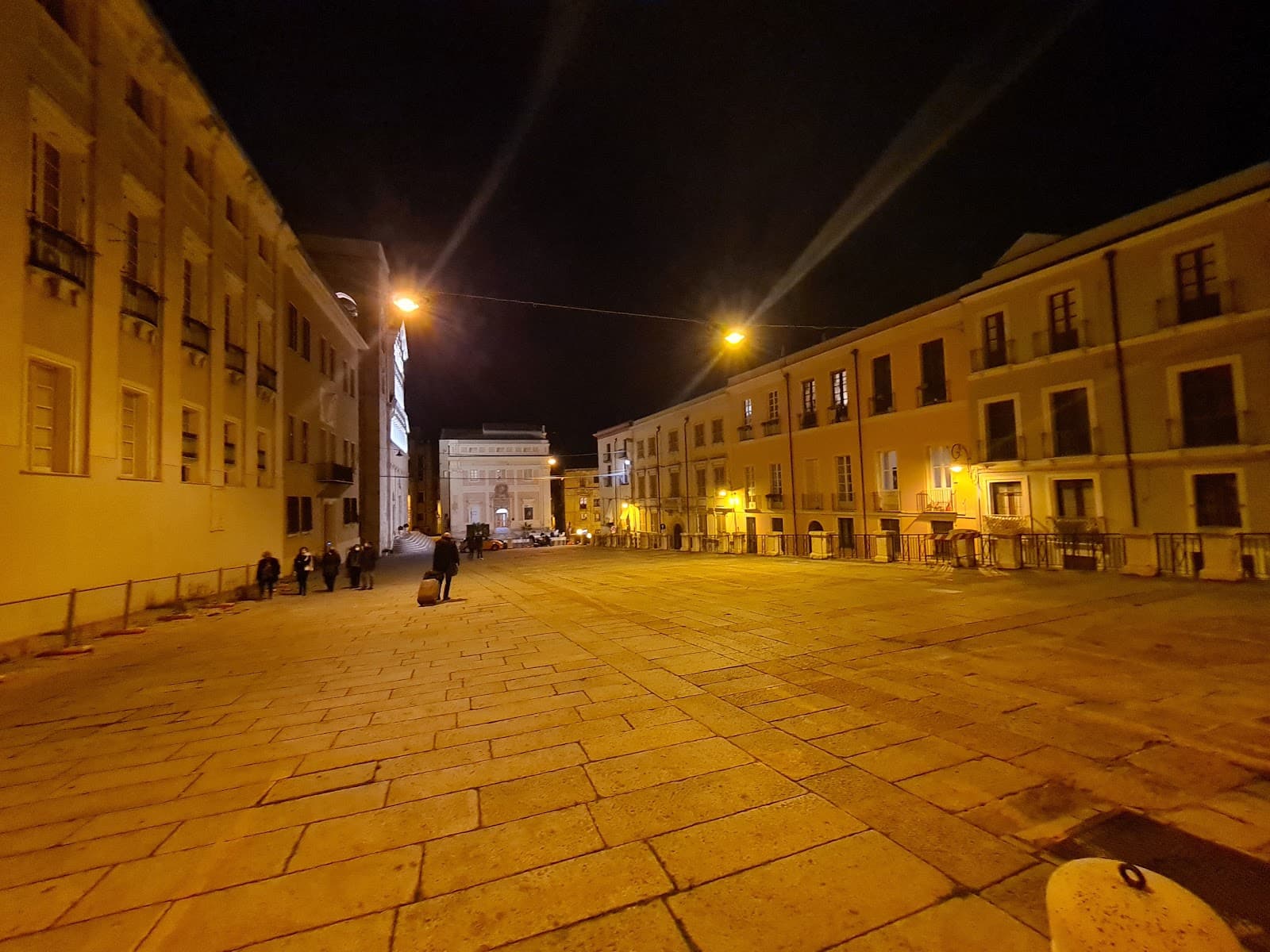 Piazza Palazzo - Image 1