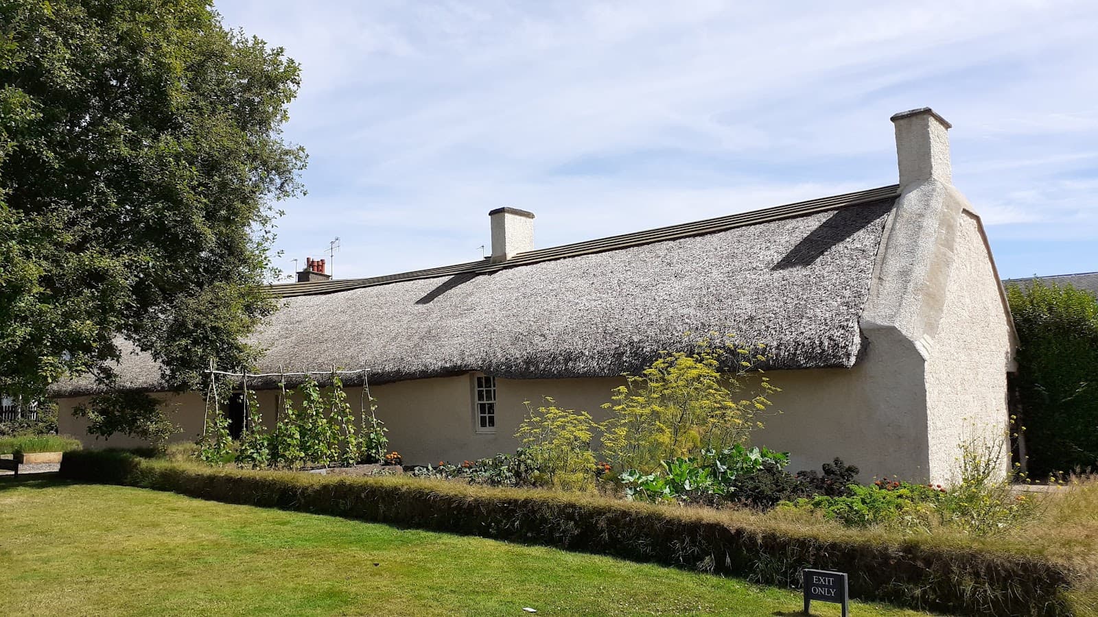 Burns Cottage - Image 1