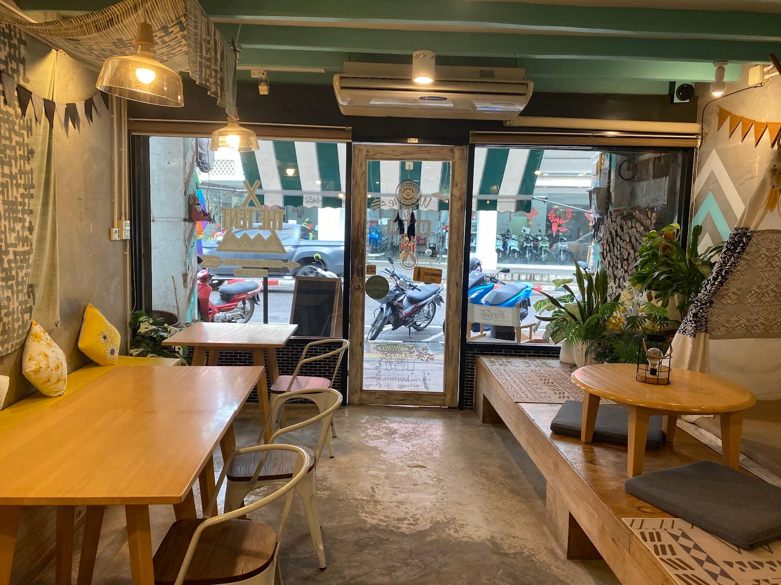 Authentic Thai Flavors