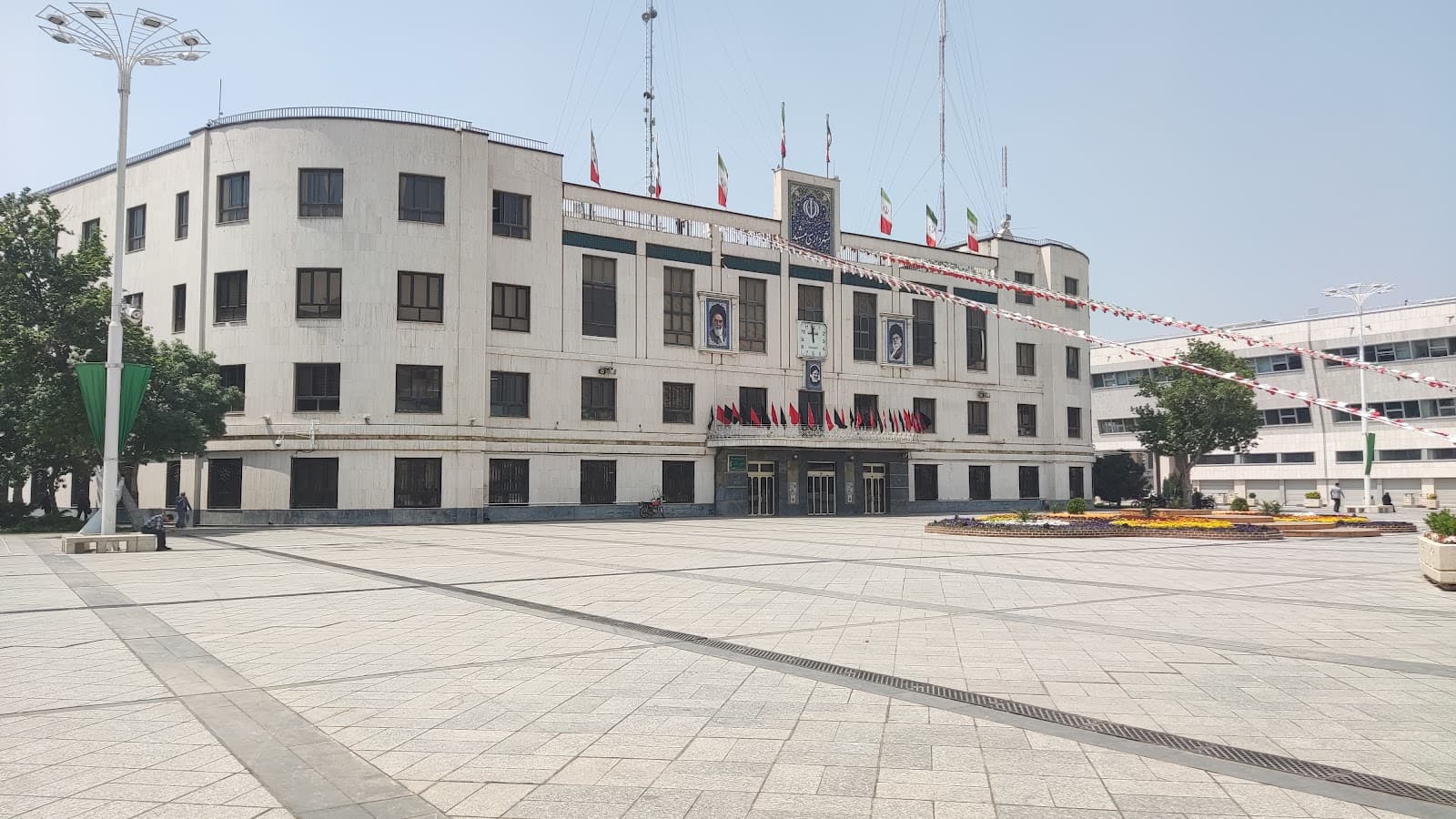 Shohada Square - Image 1