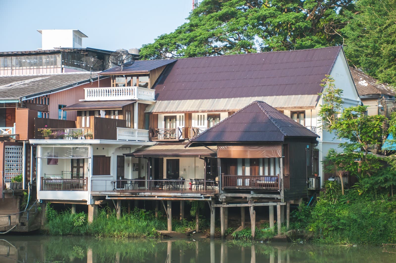 Baan Luang Rajamaitri Historic Inn & Museum - Image 1