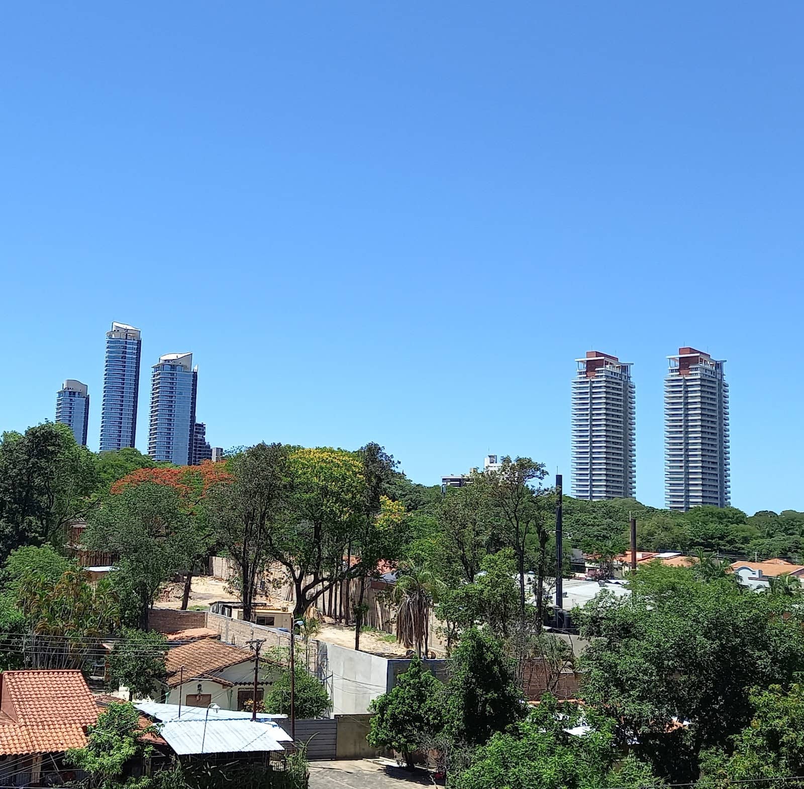 La Trinidad Barrio Cerrado