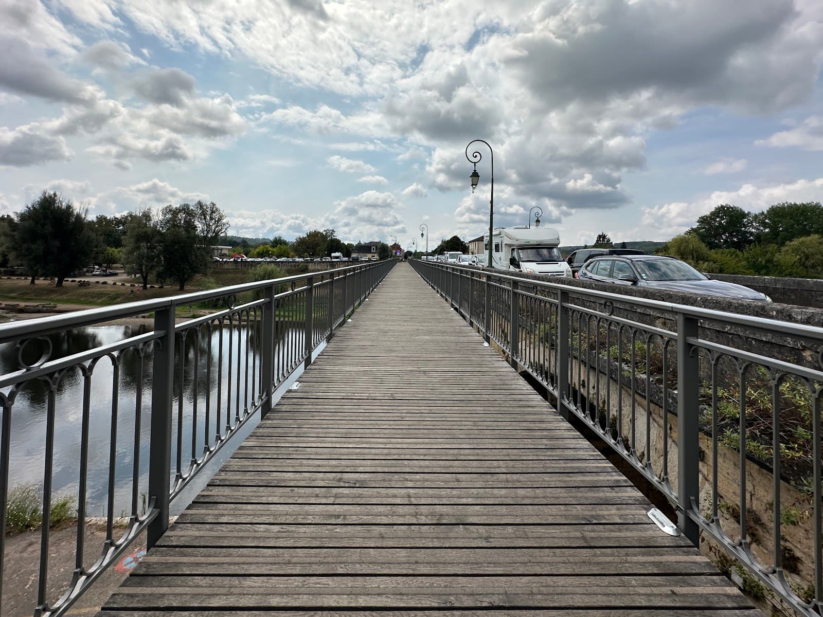 Pont du Bugue Le Bugue - Image 1