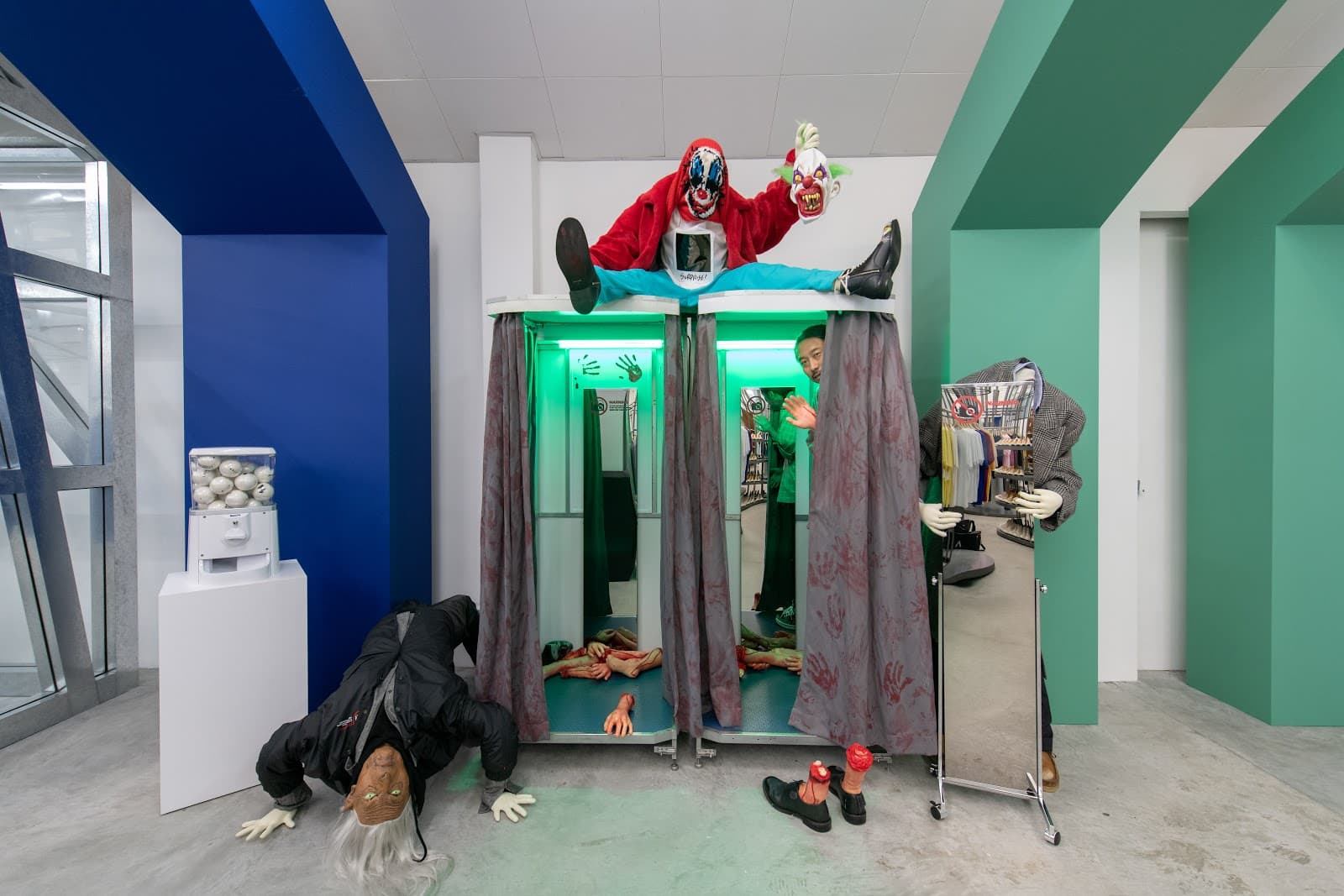 Dover Street Market Singapore - Image 1