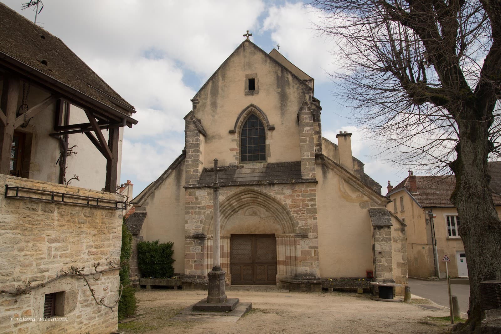 Volnay Village - Image 1