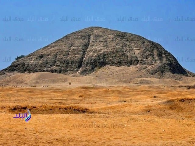Black Pyramid of Amenemhat III Cairo - Image 1