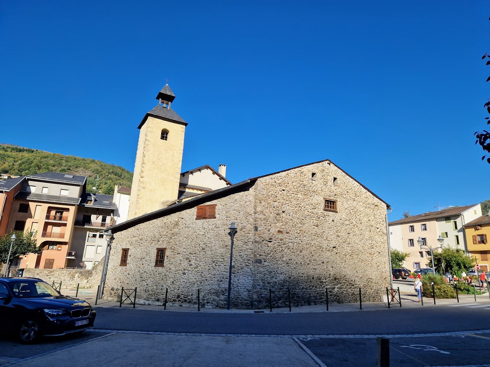 Église Saint-Jérôme - Image 1