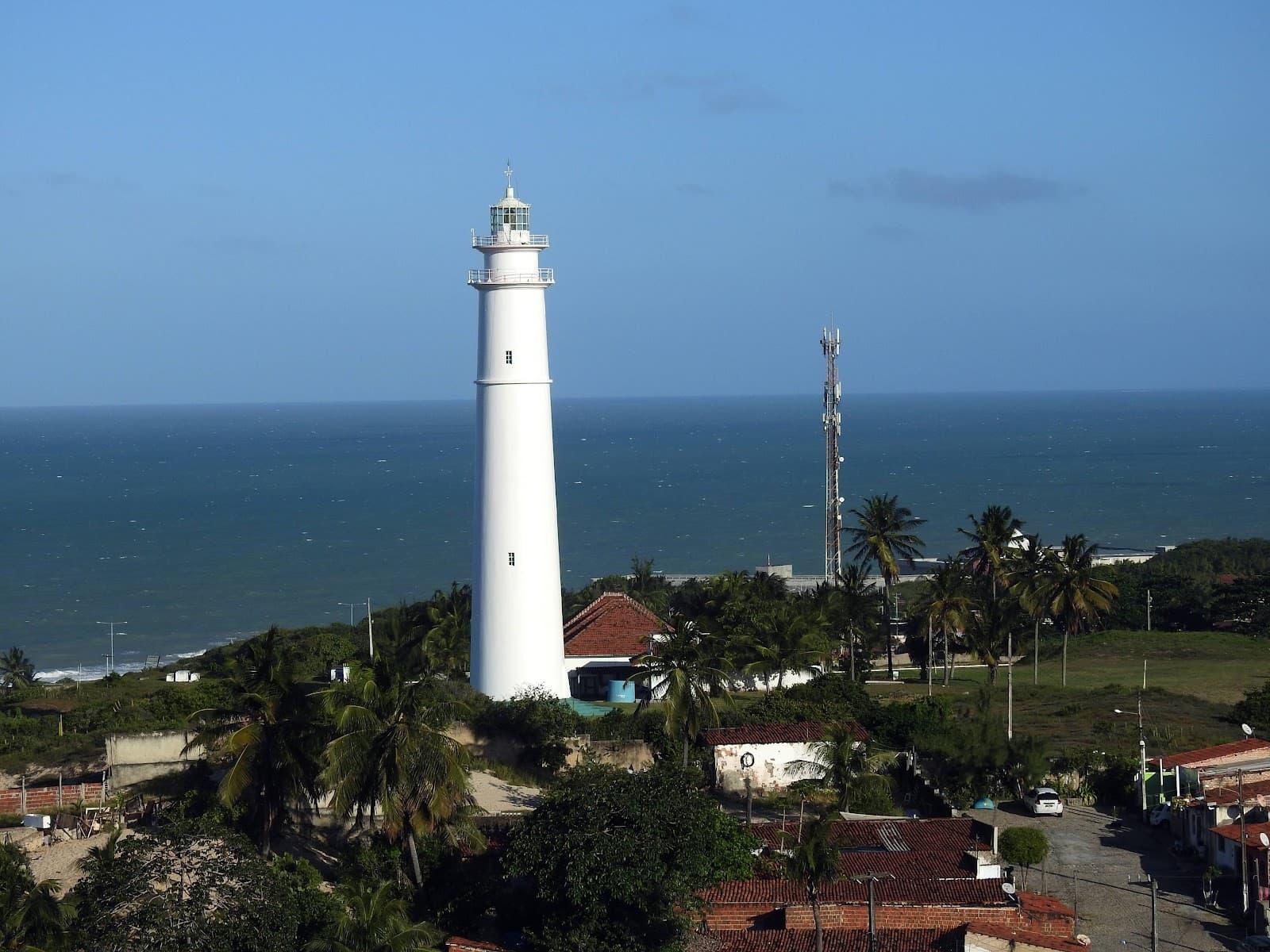 Bairro de Mãe Luiza - Image 1