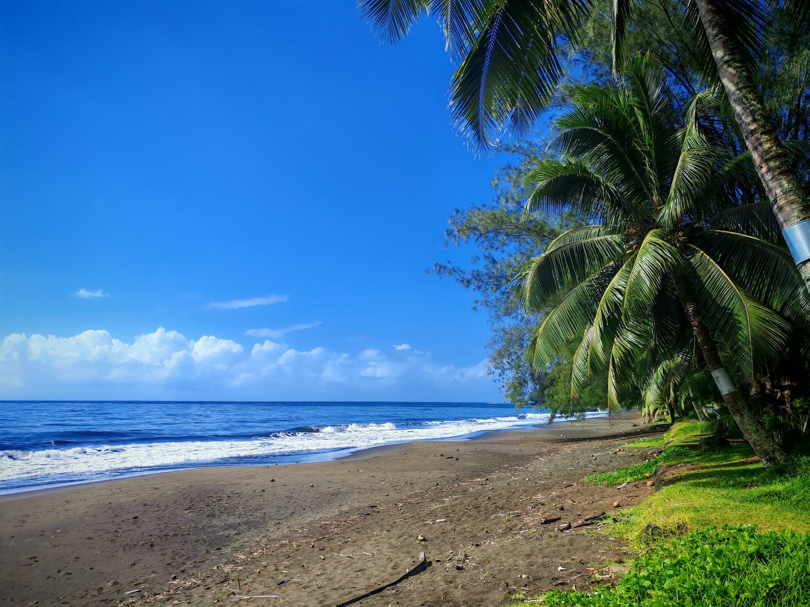 Papenoo Beach - Image 1