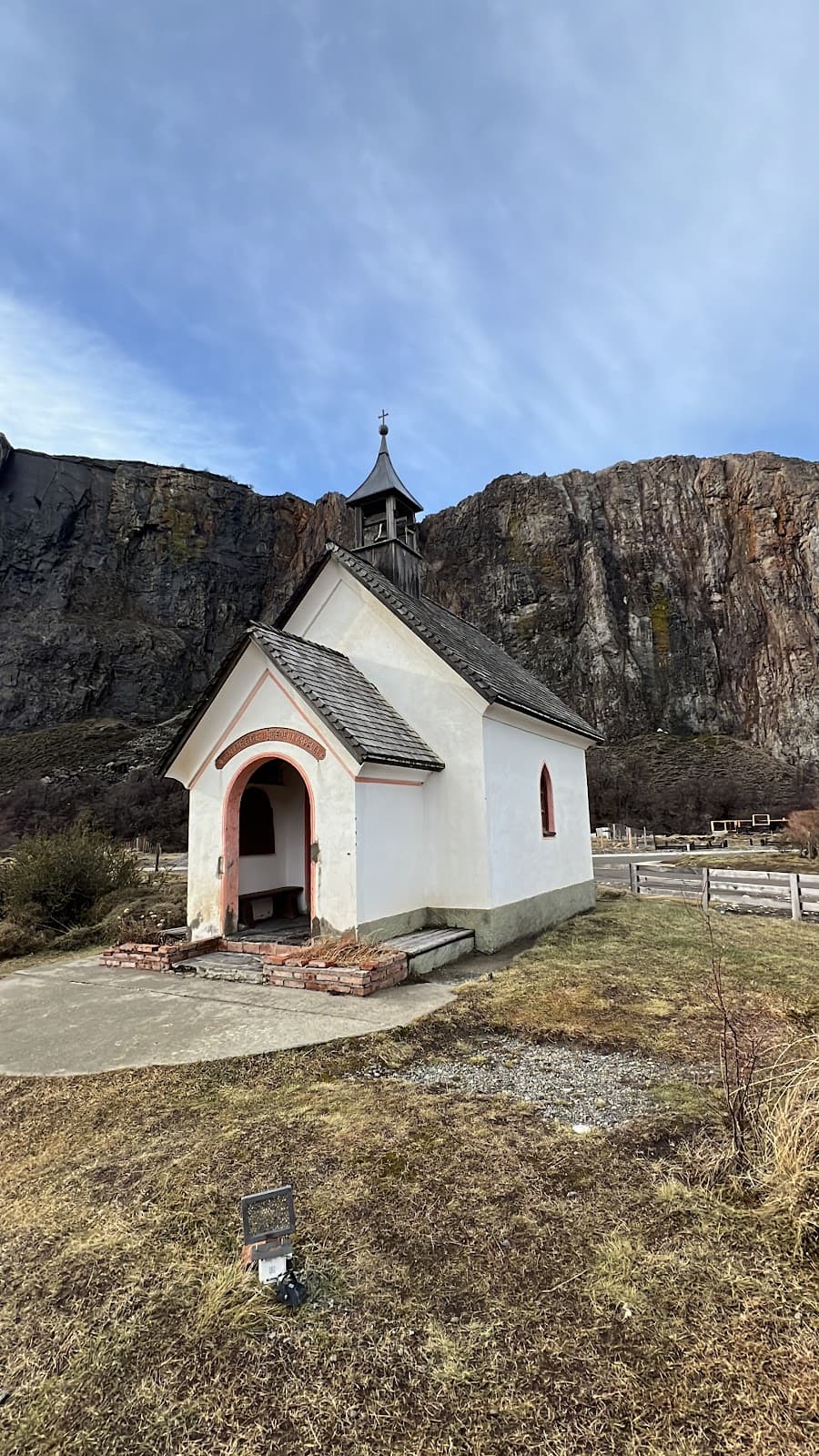 Capilla de los Escaladores - Image 1
