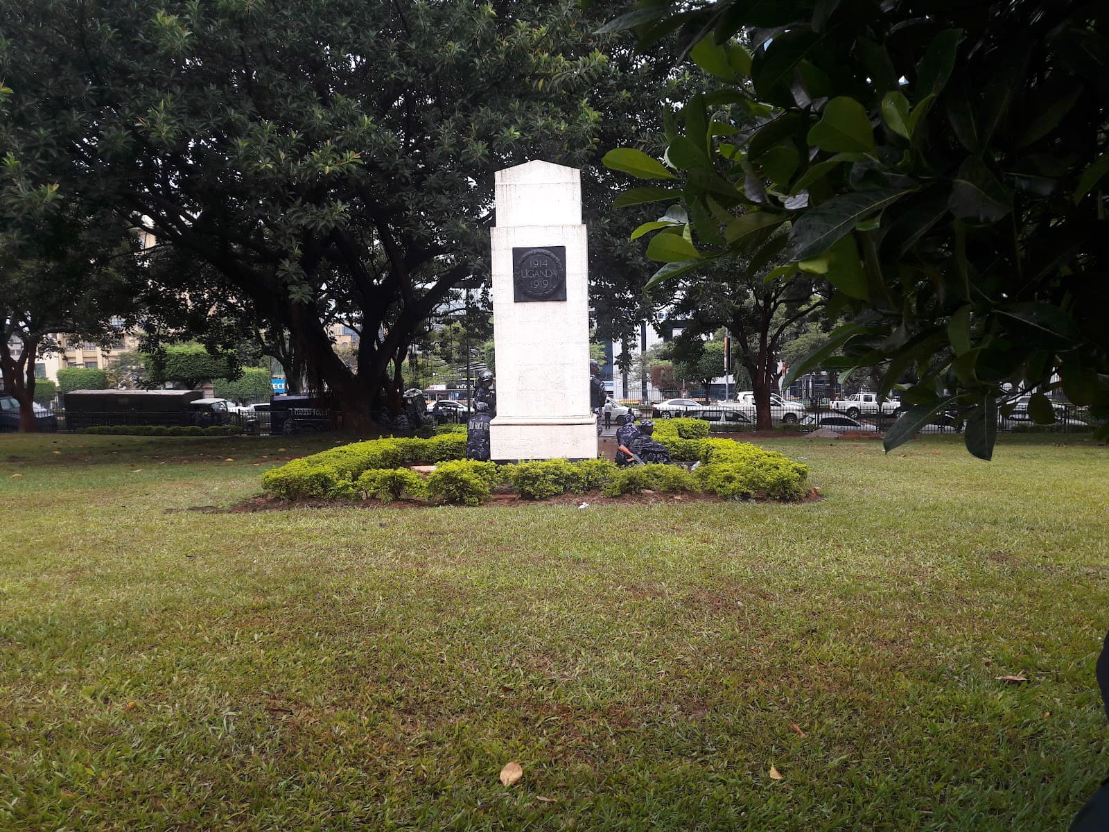 Constitution Square (City Square) - Image 1