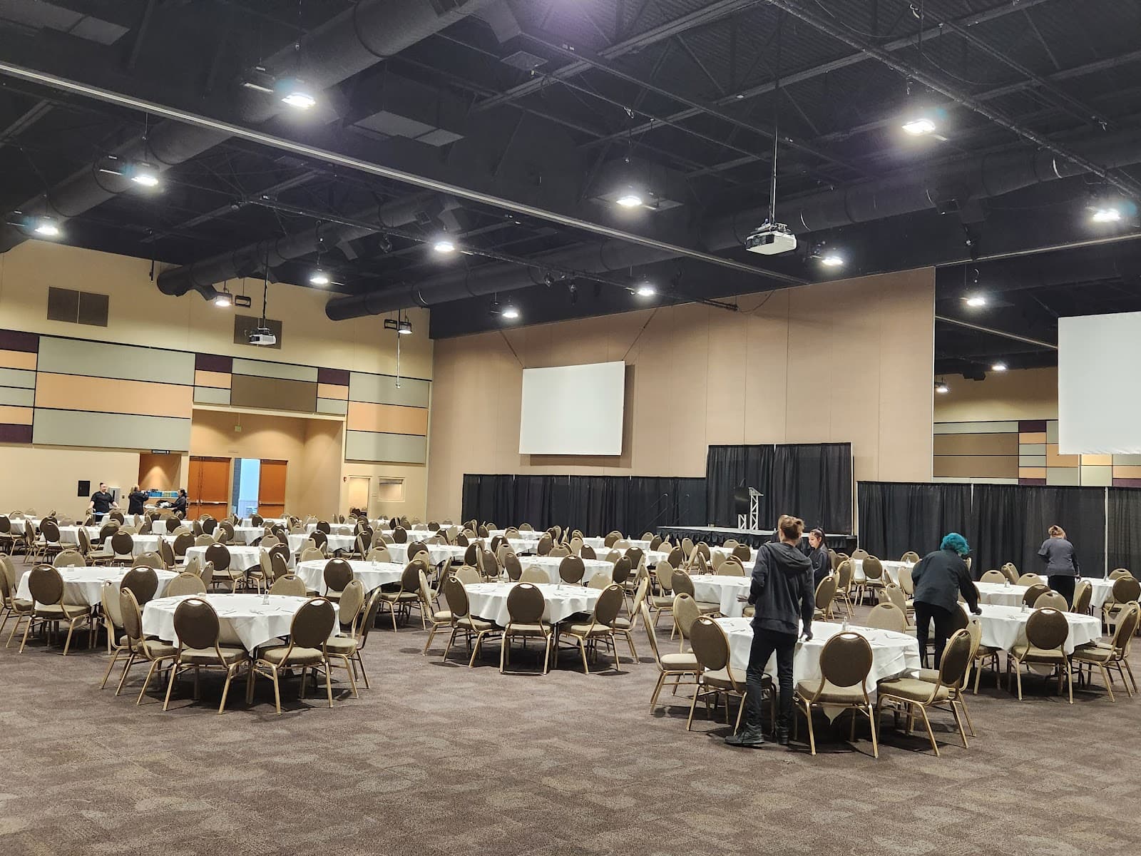 Three Rivers Convention Center - Image 1