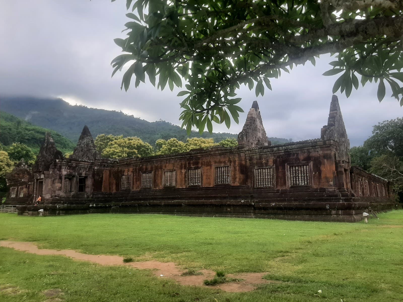 Vat Tomo (Oum Moung) - Image 1