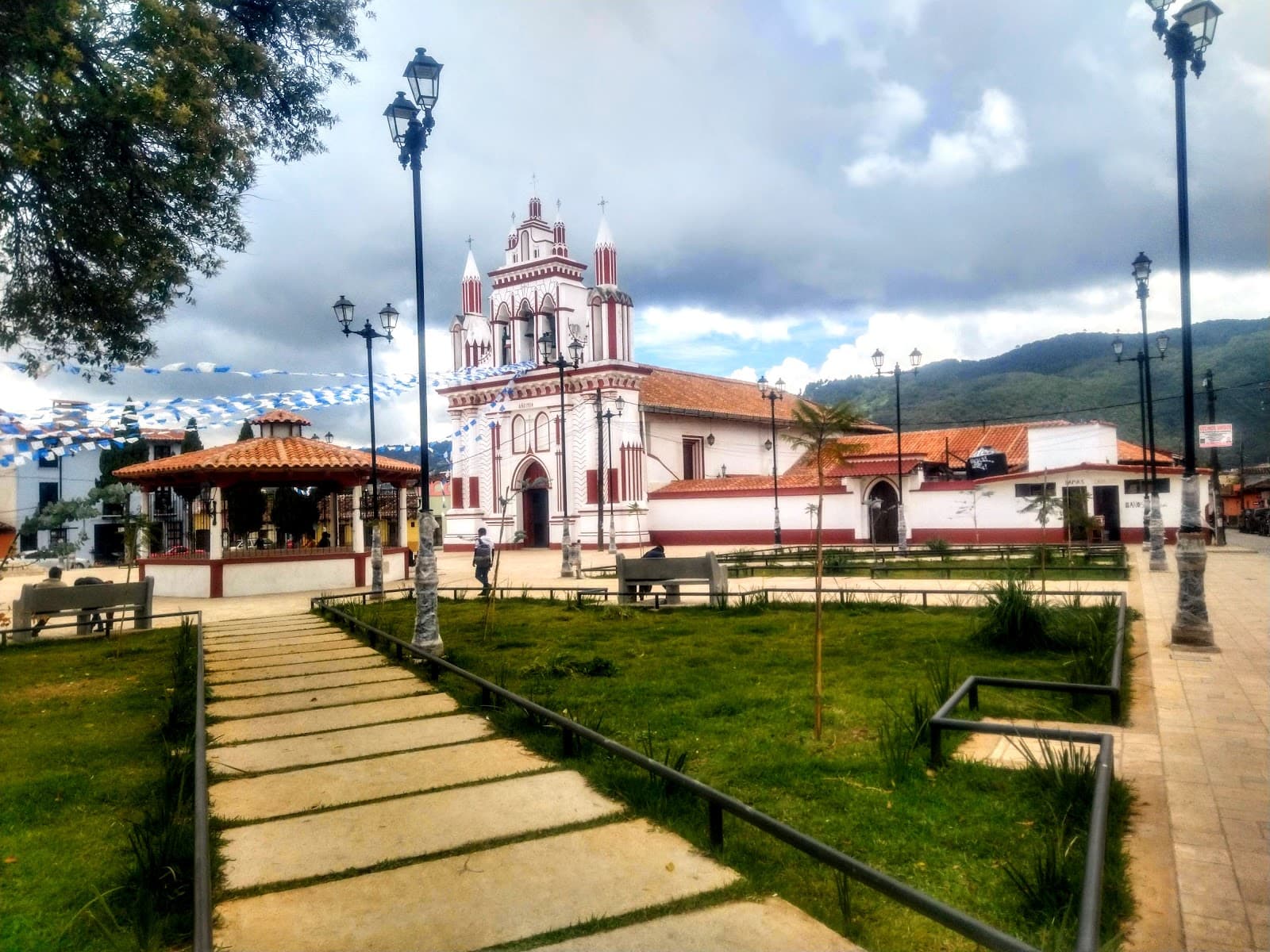 Barrio de Mexicanos - Image 1