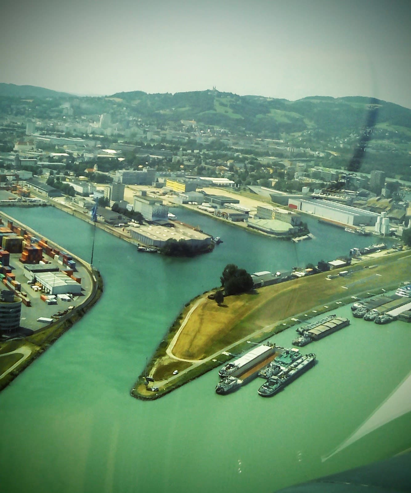 Hafenviertel - Image 1