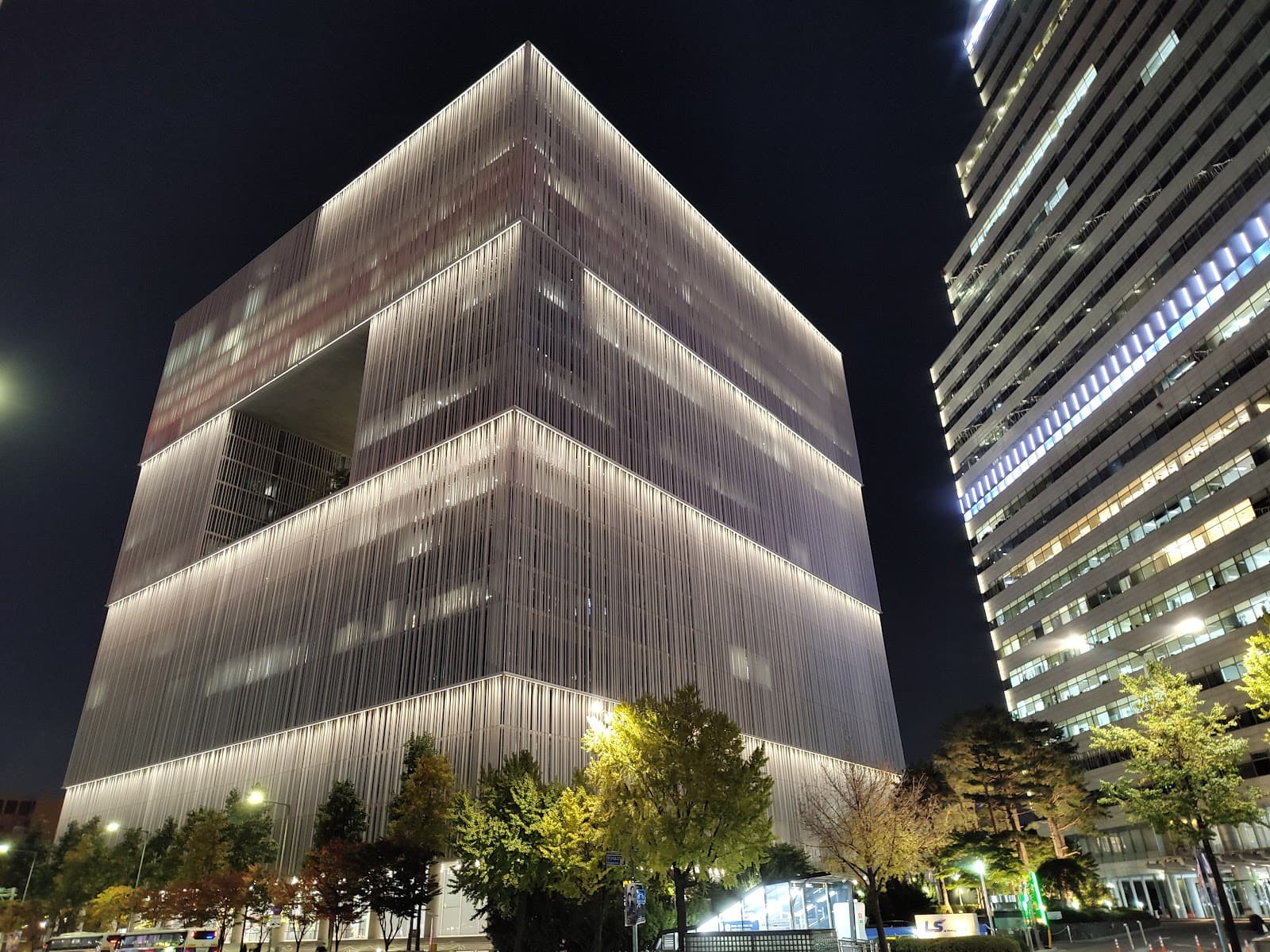 Amorepacific Museum of Art Seoul - Image 1