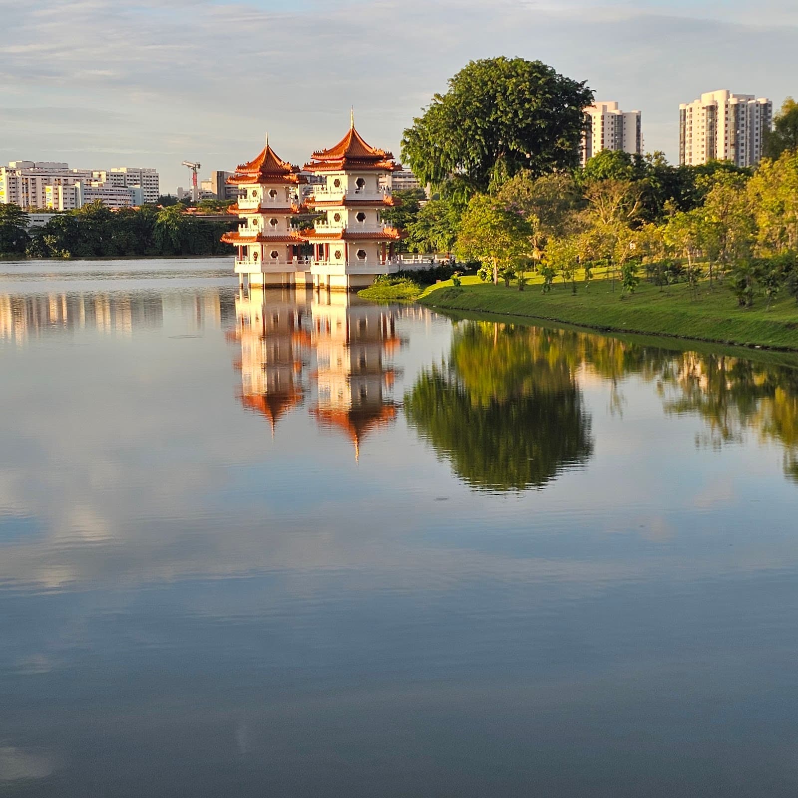 Lakeside Garden - Image 1