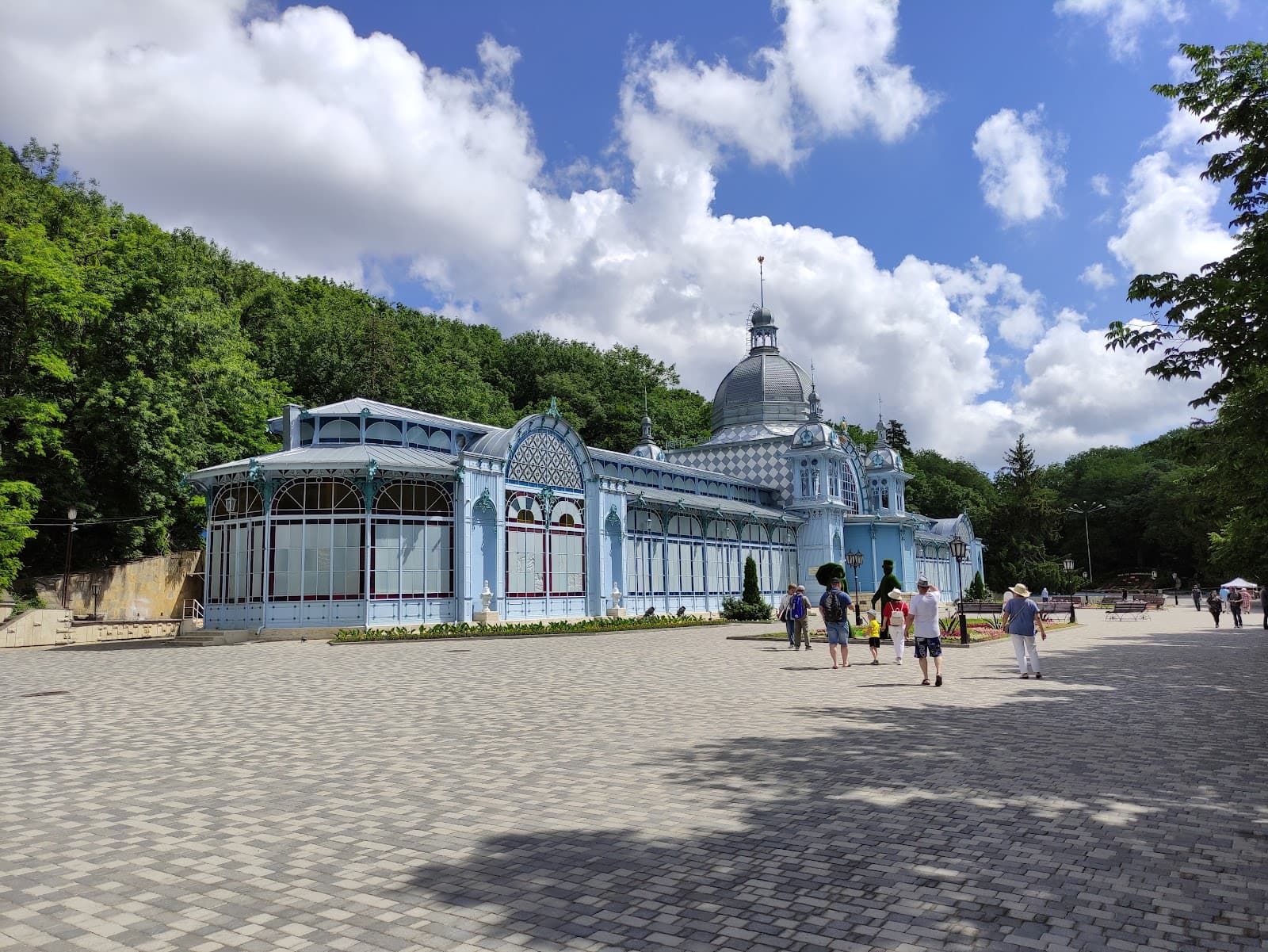 Zheleznovodsk Resort Park - Image 1