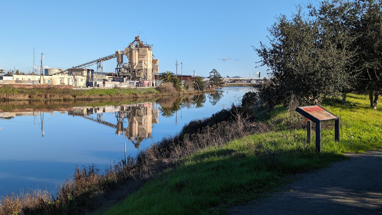 Steamer Landing Park & River Heritage Center - Image 1