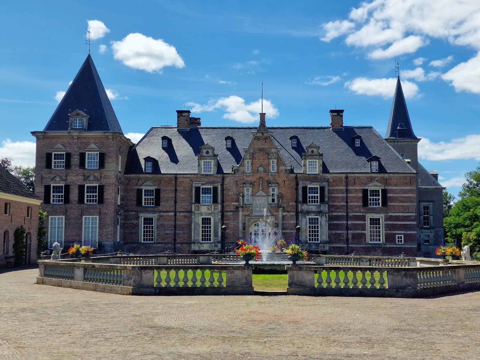 Kasteel Twickel - Image 1
