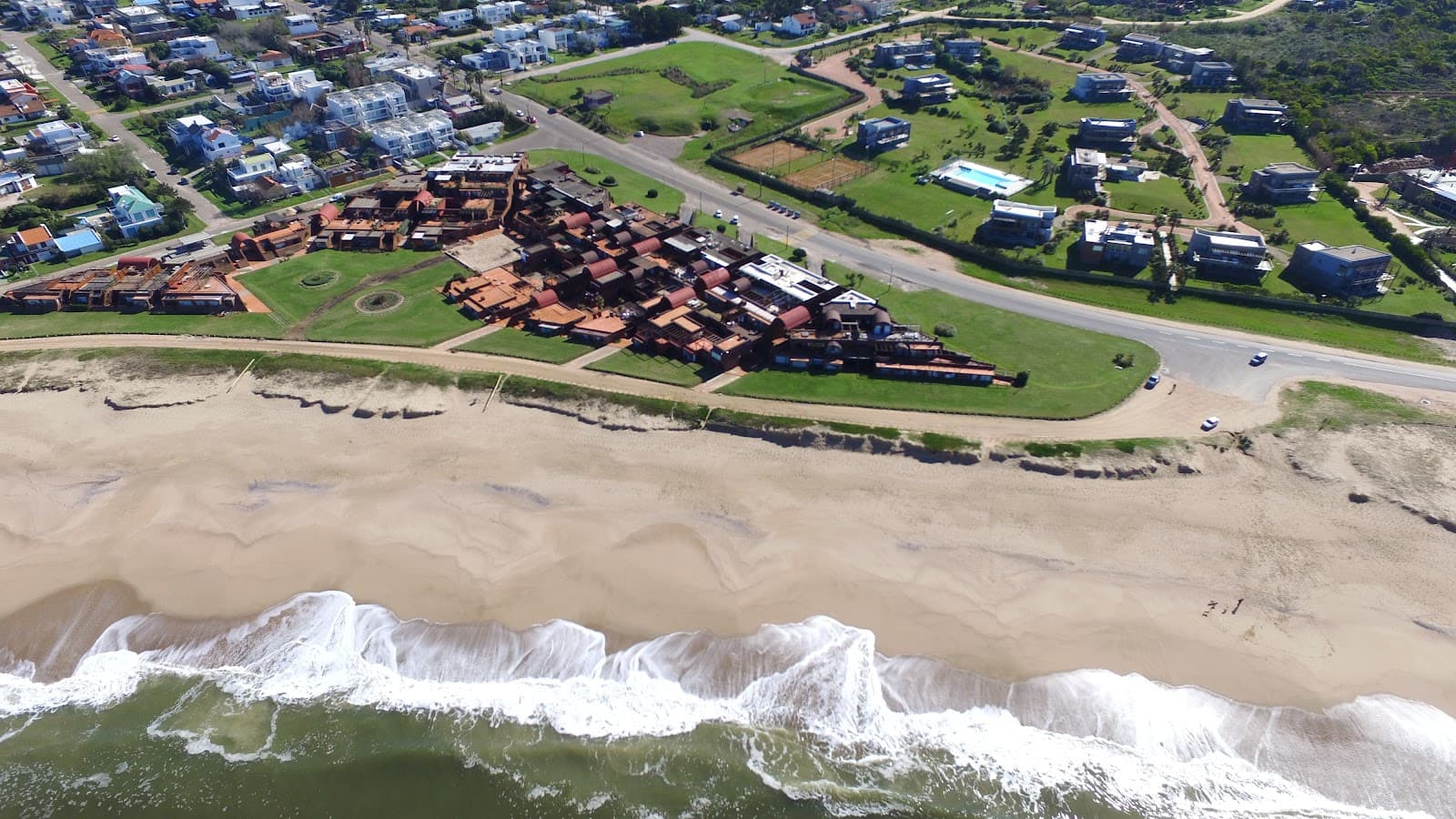 Manantiales Beach - Image 1