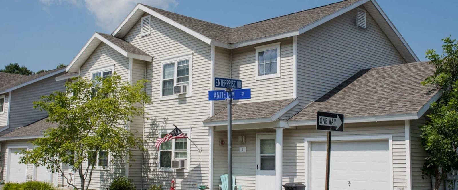 Brunswick Landing - Image 1
