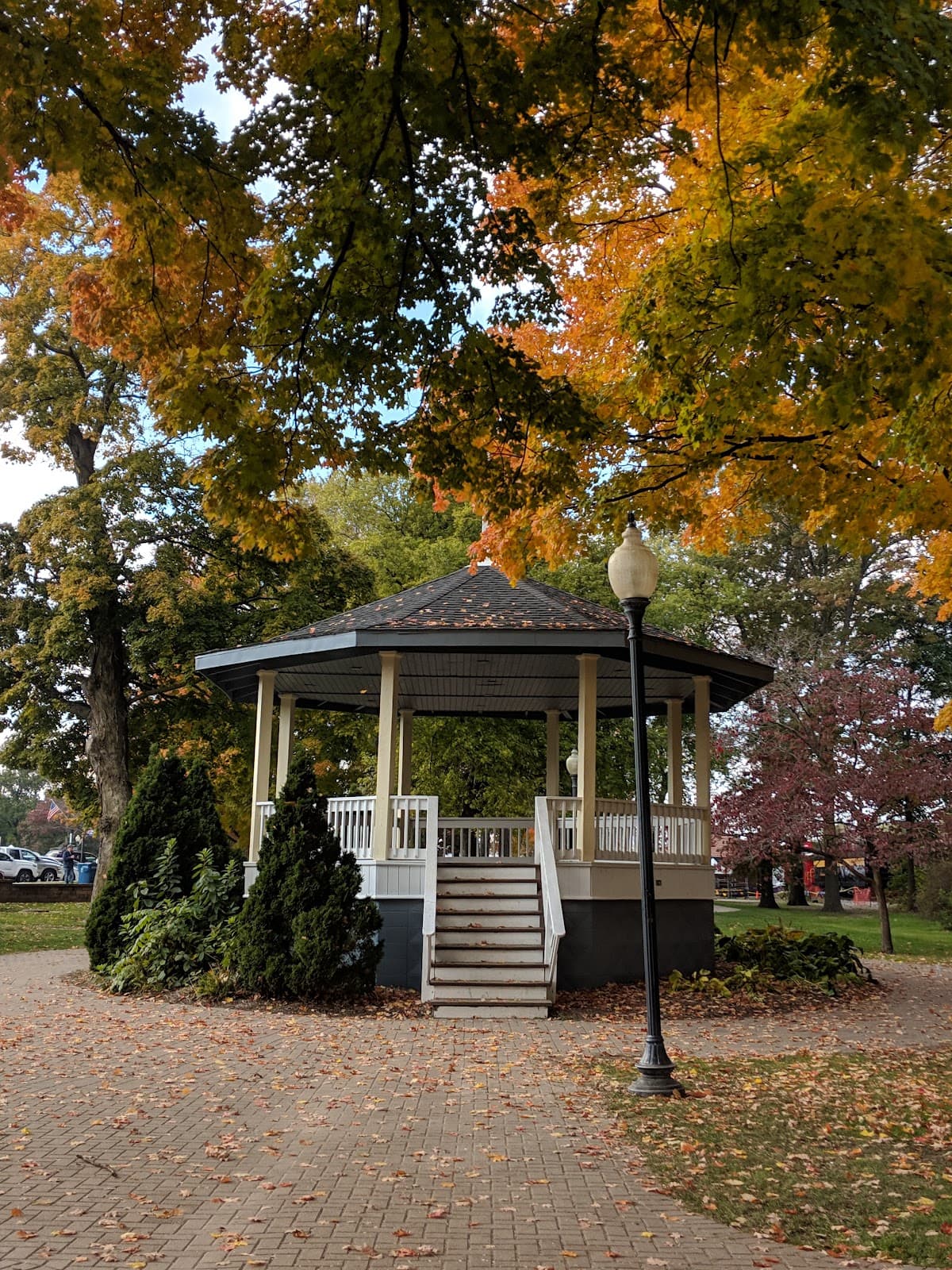 Thomas Centennial Park - Image 1