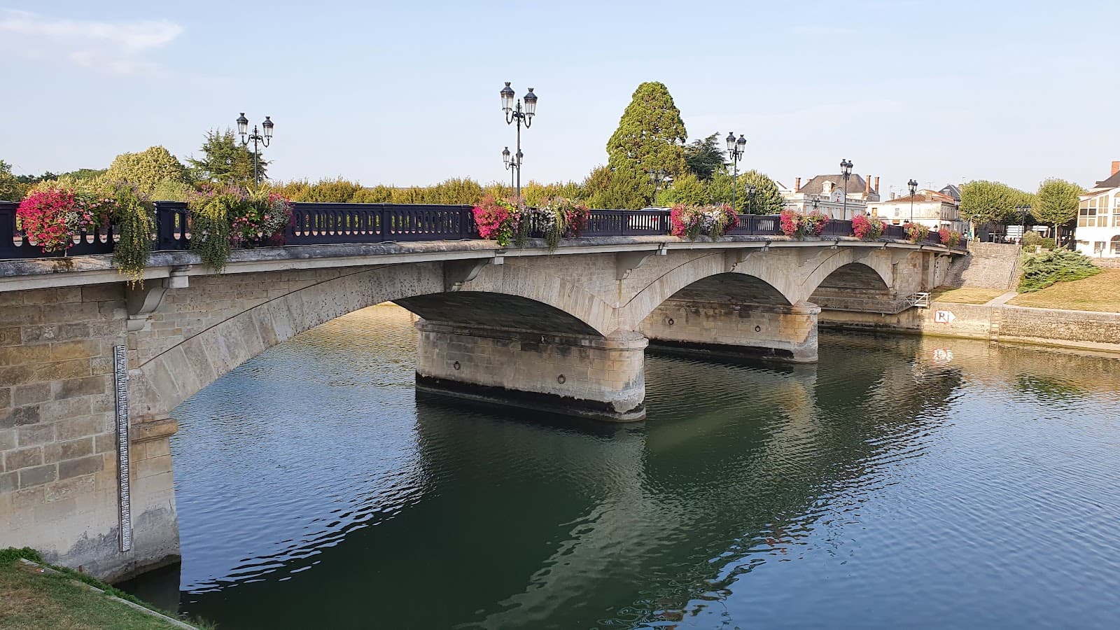 Pont Palissy - Image 1