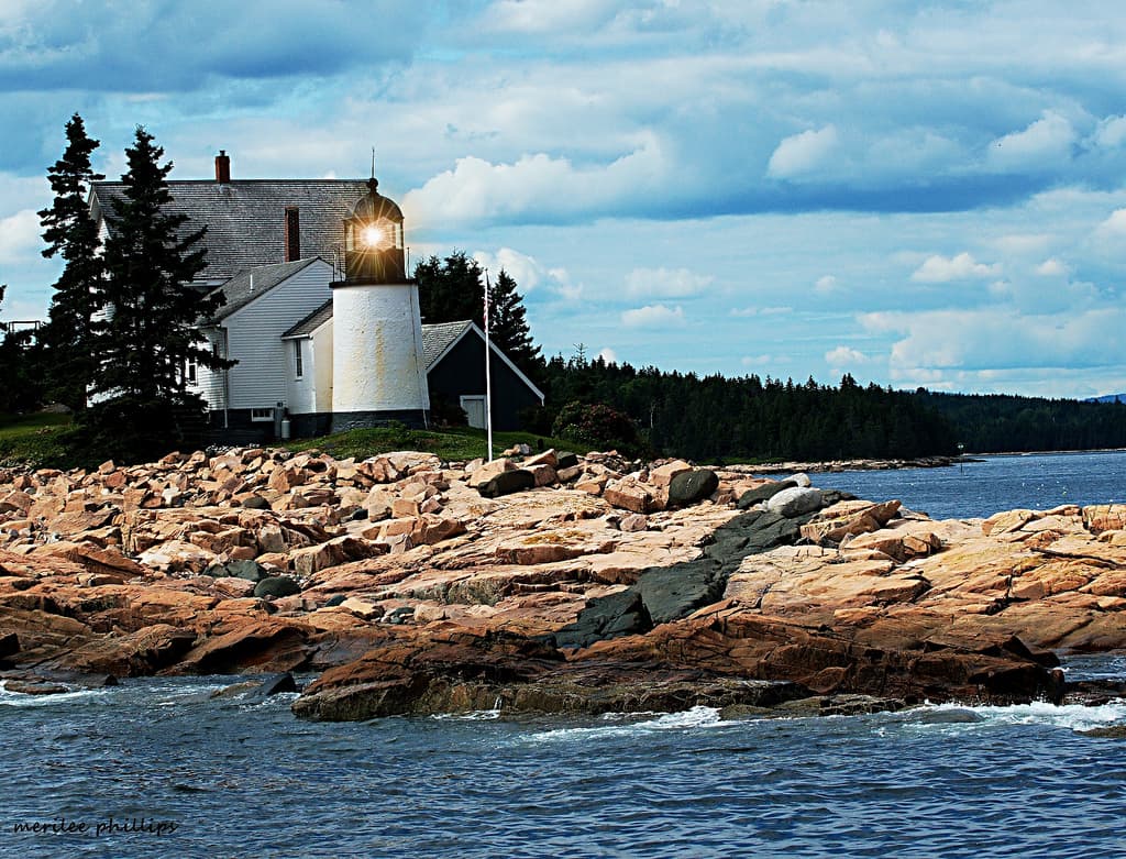 Winter Harbor Light (Mark Island) - Image 1