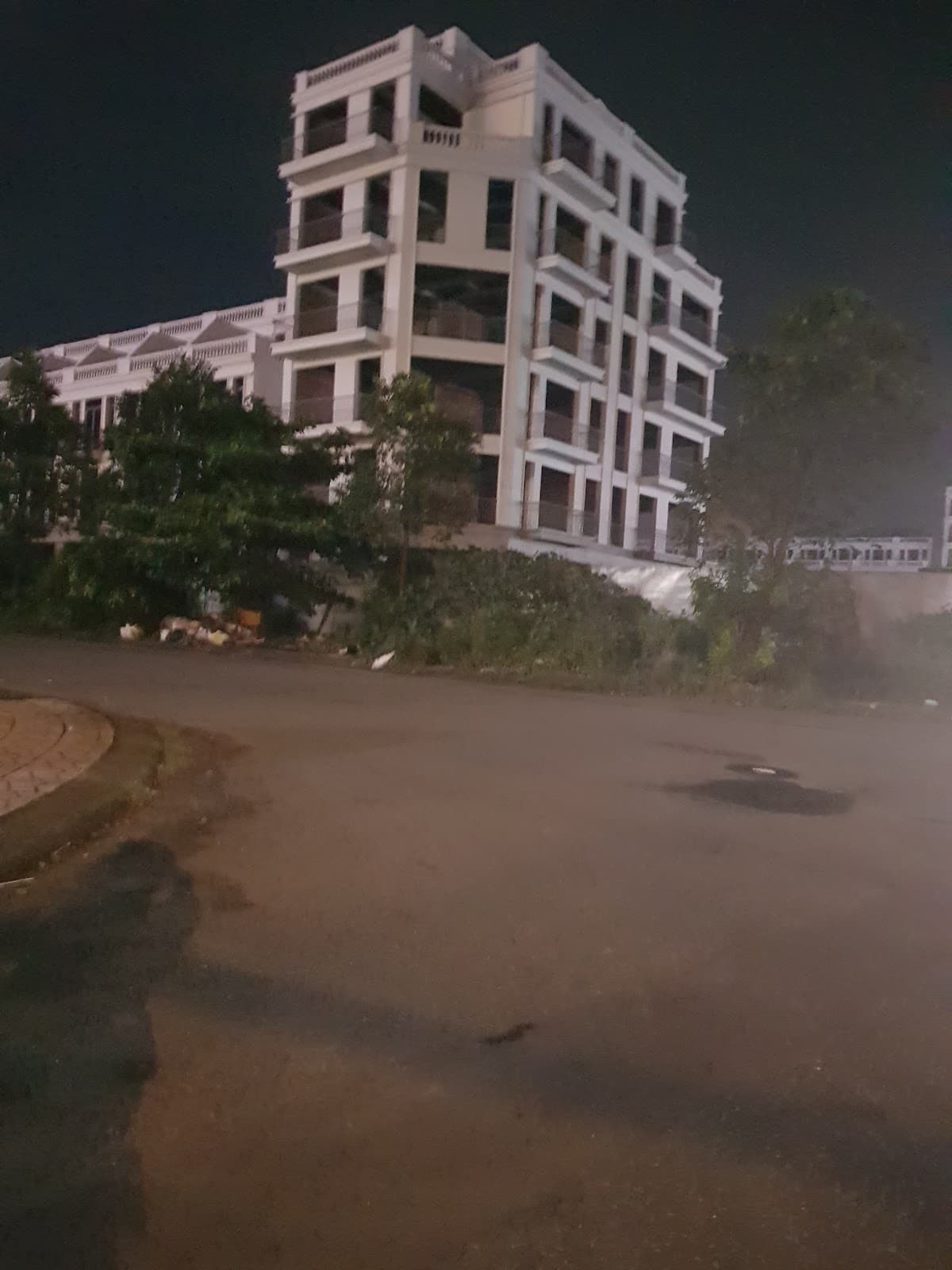 Cai Khe Islet - Image 1