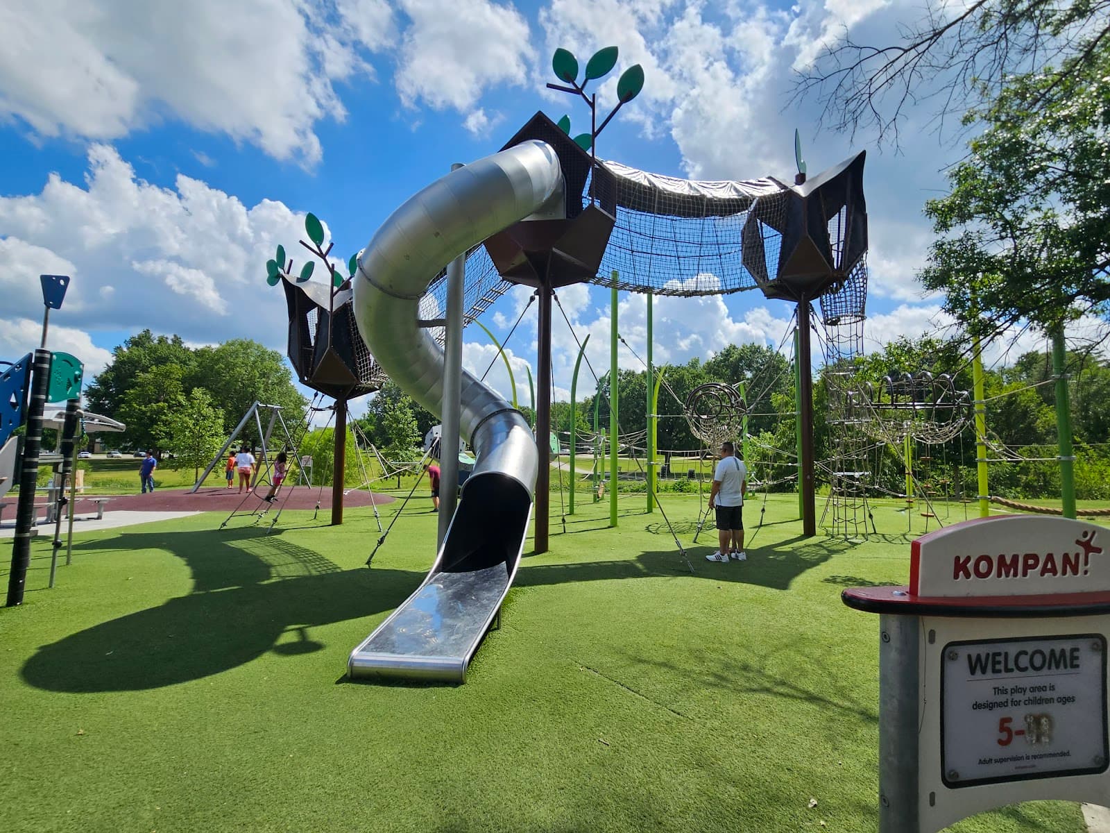 Meadowbrook Park - Image 1