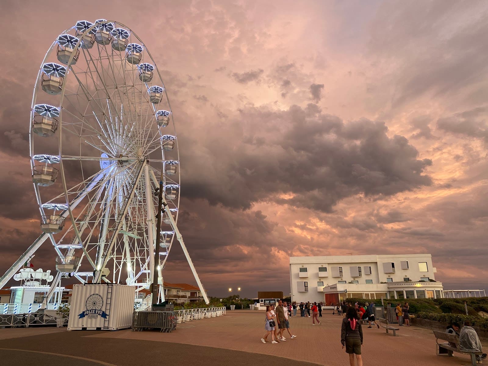 Plage Centrale (Biscarrosse) - Image 1