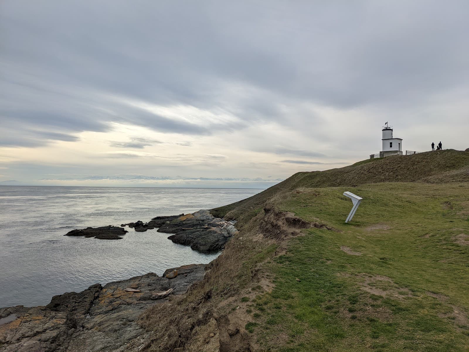 Cattle Point Lighthouse - Image 1
