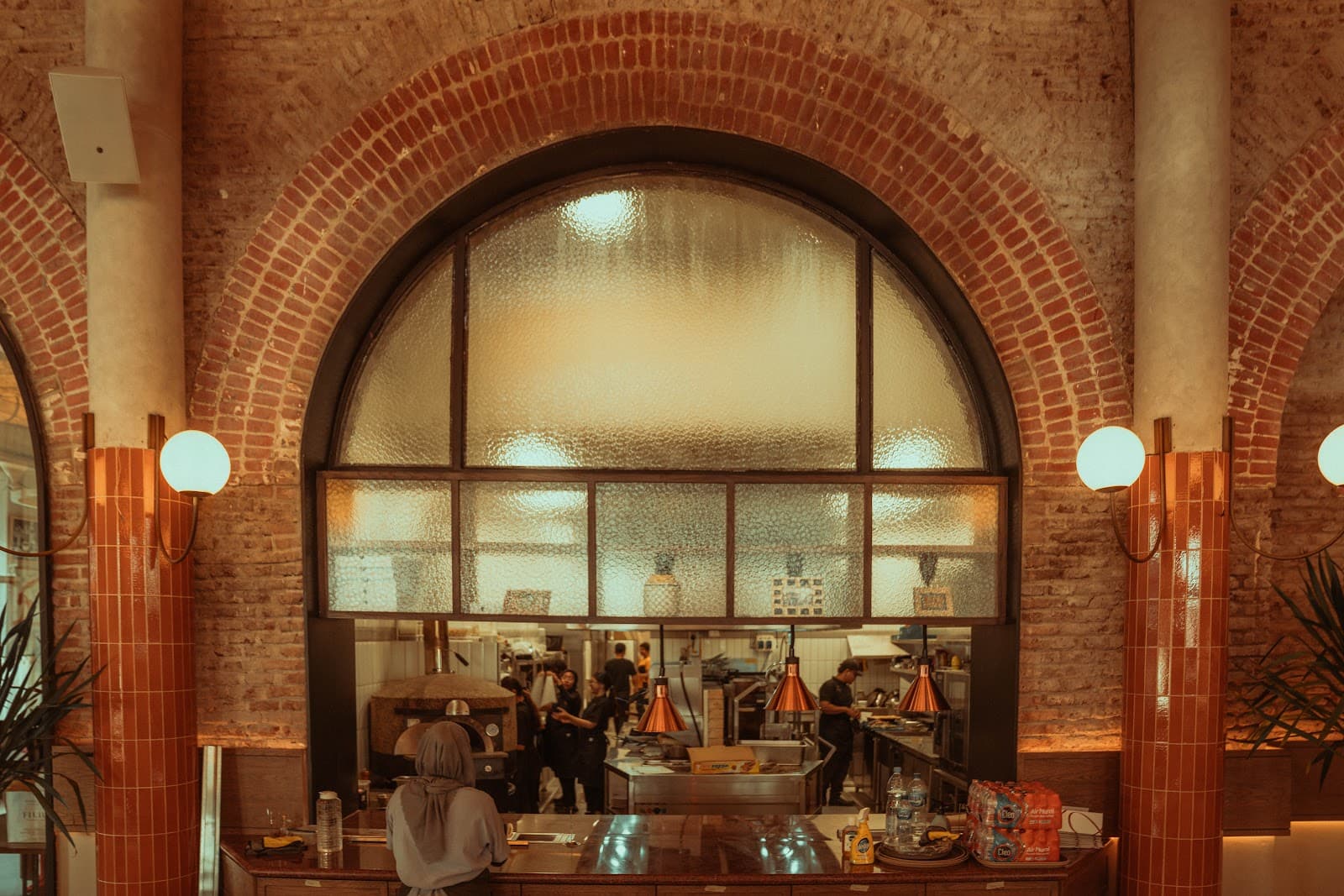 Spiegel Building - Image 1