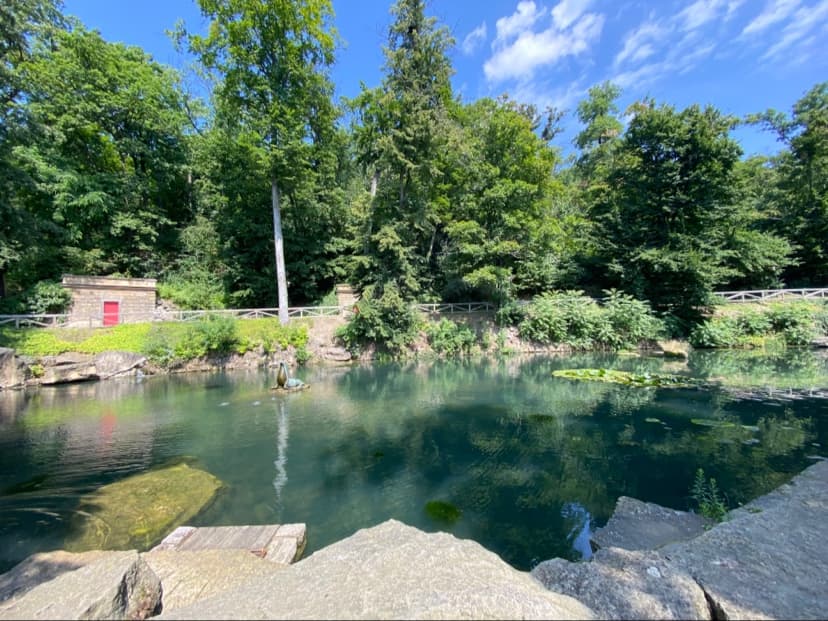 Petřínské jezírko - Image 1