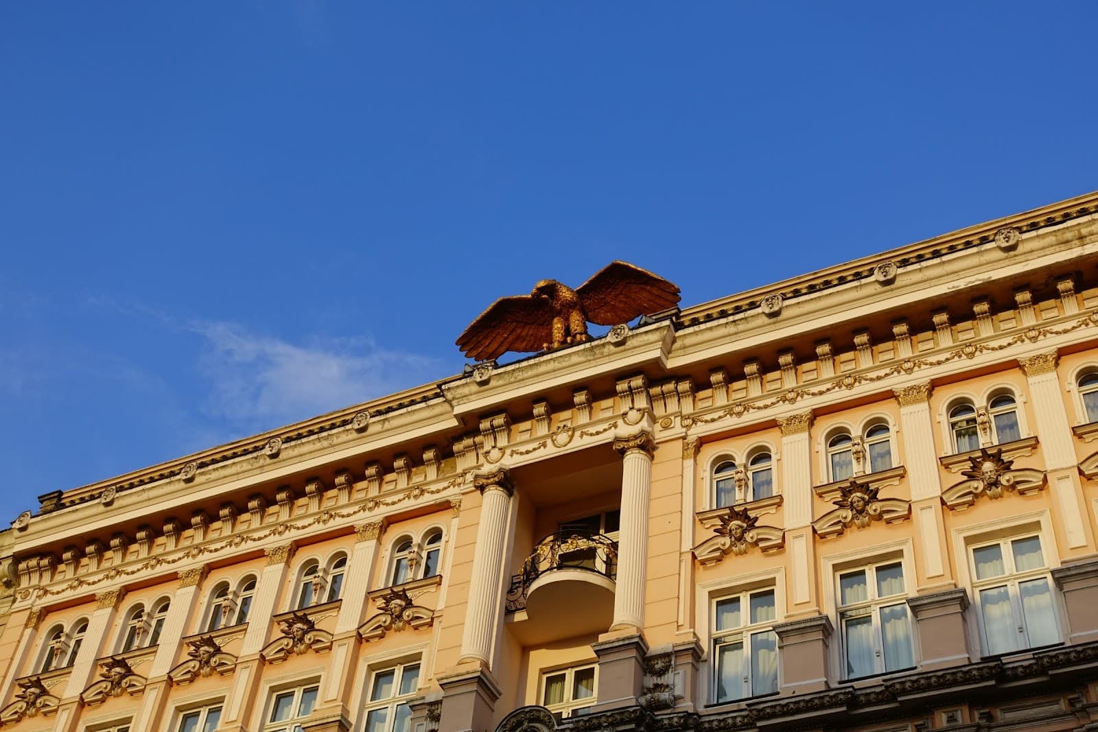 Hotel Pod Orłem - Image 1