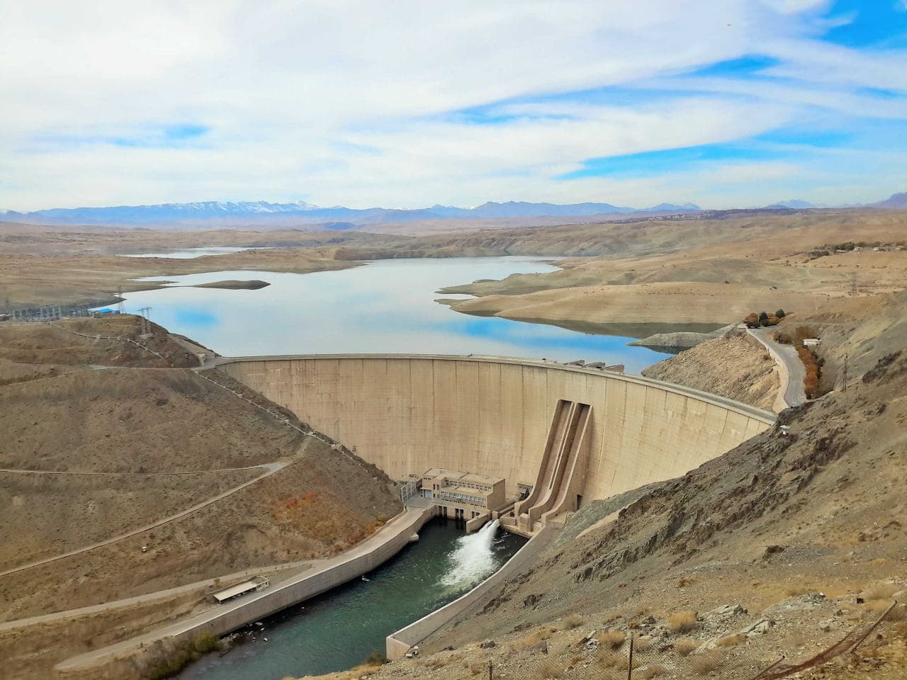 Zayandeh River Parklands Isfahan - Image 1