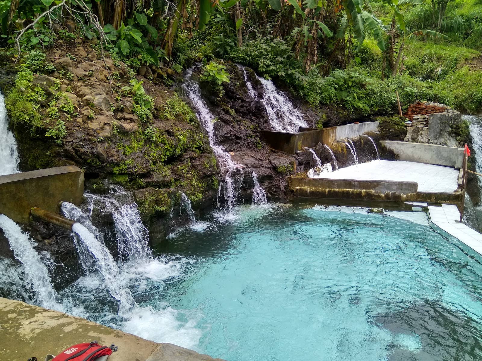 Wande Kalireco Restaurant