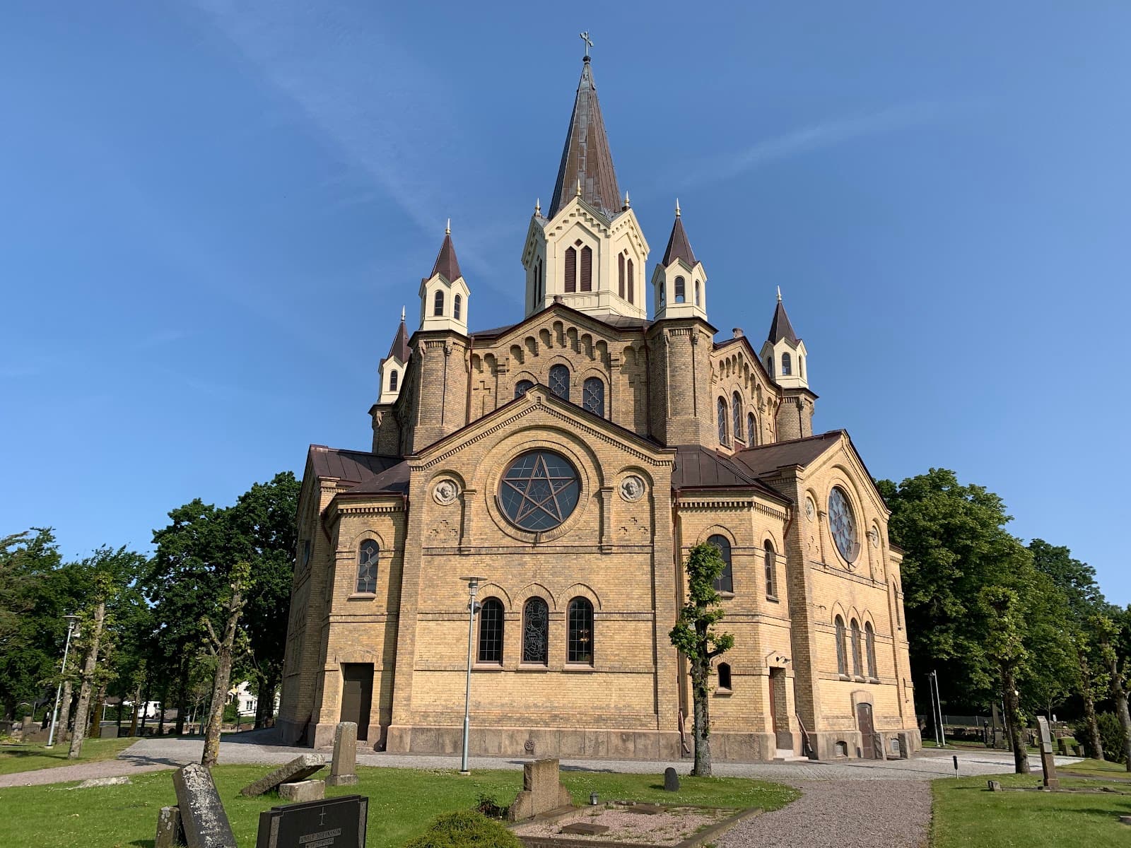 Snöstorp Church - Image 1