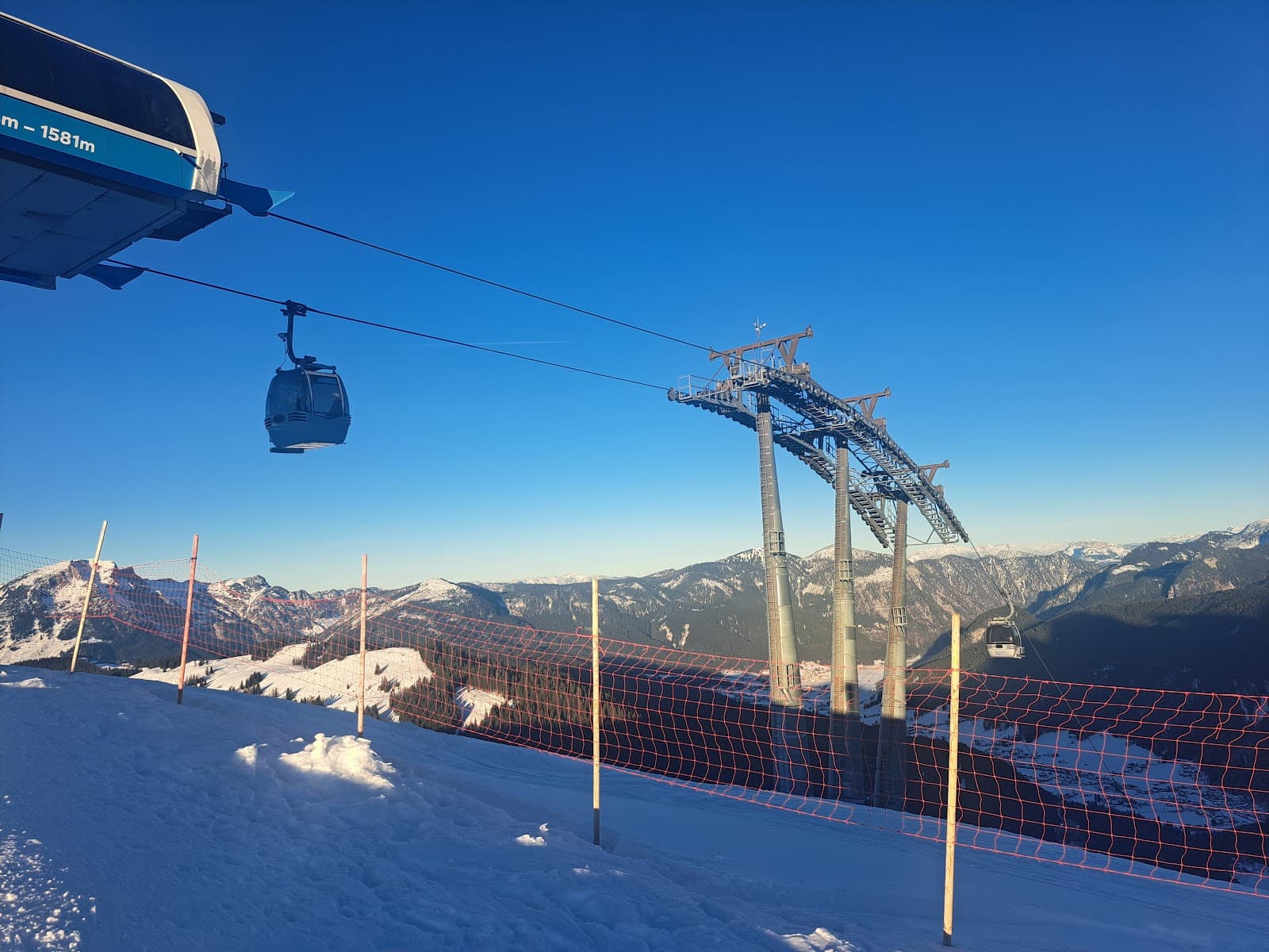 Dachstein Krippenstein Cable Car - Image 1