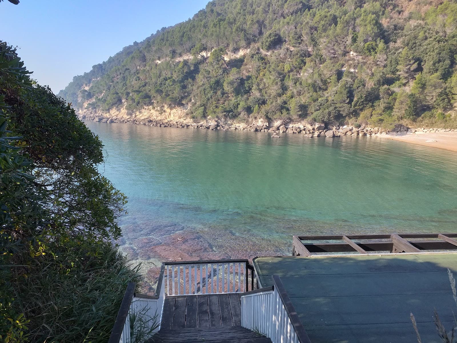 Spiaggia dei Sassolini (Scauri) - Image 1