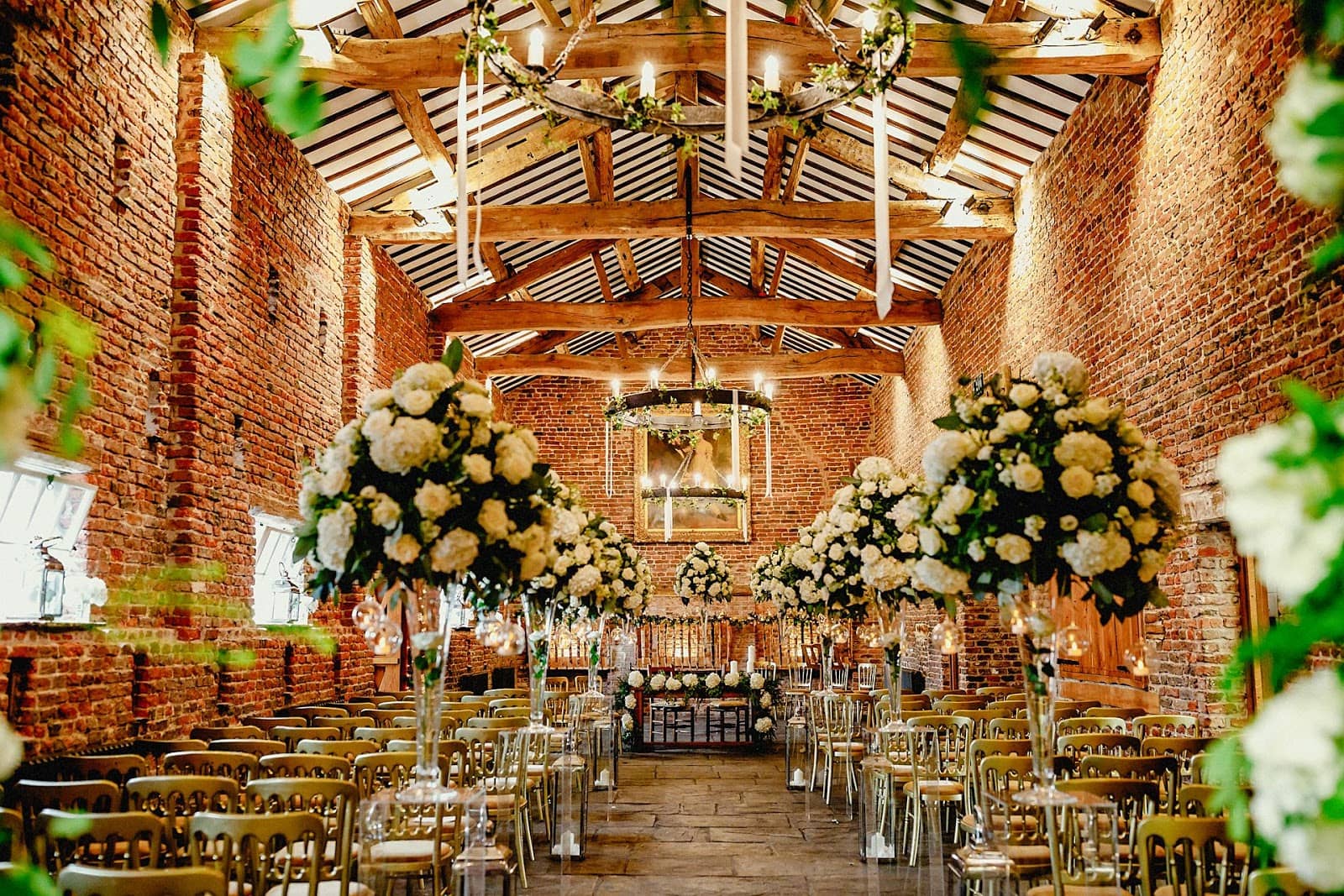 Manicured Grounds & Courtyard