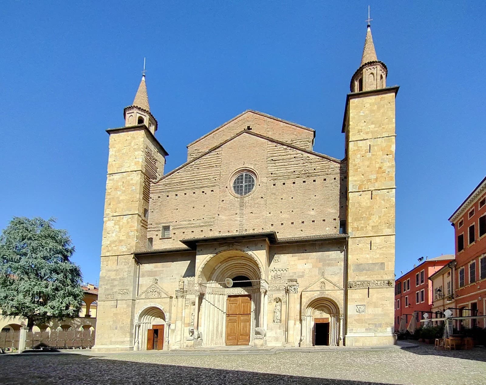 Fidenza Cathedral - Image 1
