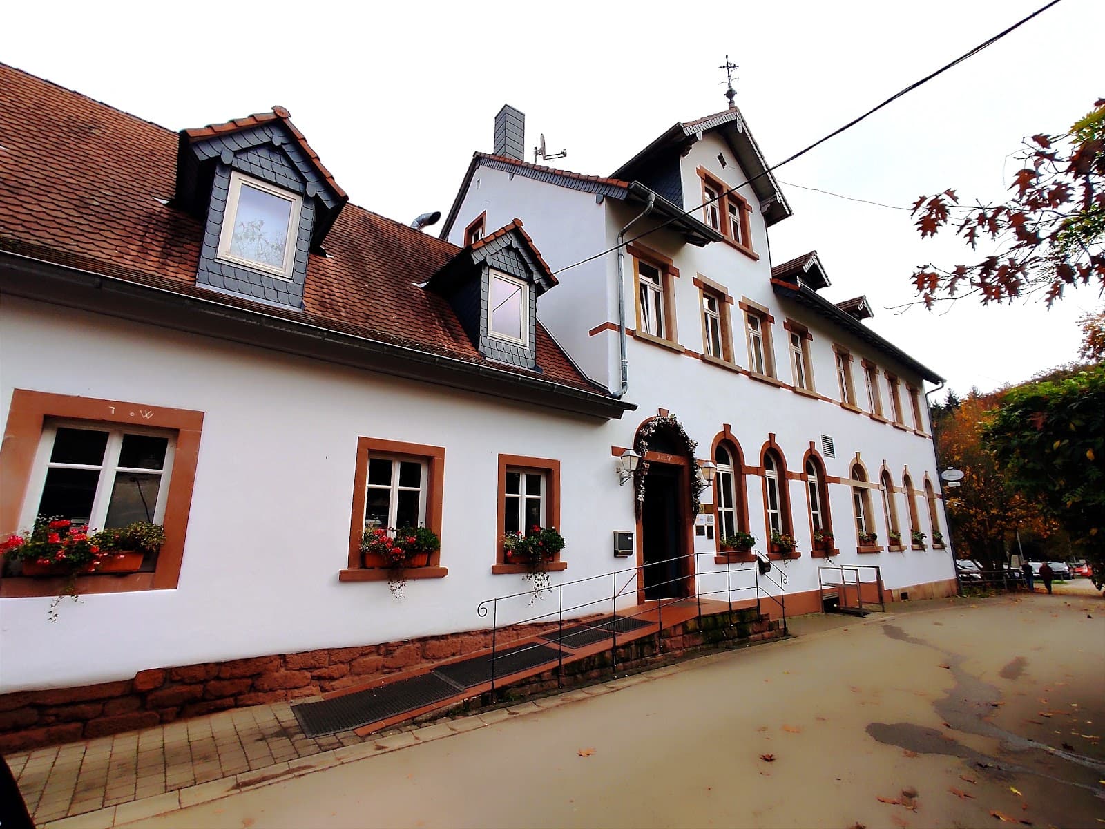 Bremerhof - Image 1