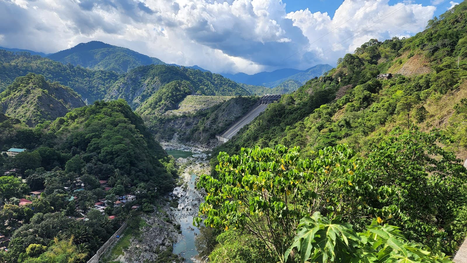 Ambuklao Dam View Deck - Image 1