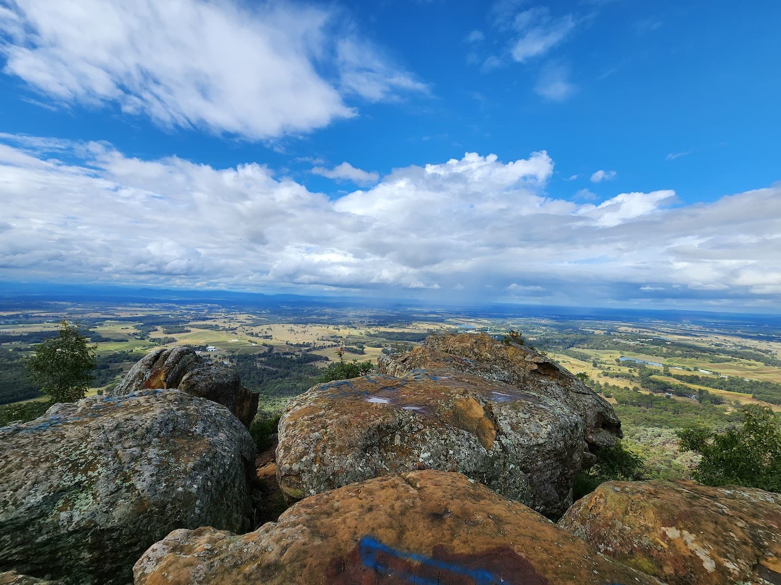 Mount View Lookouts - Image 1