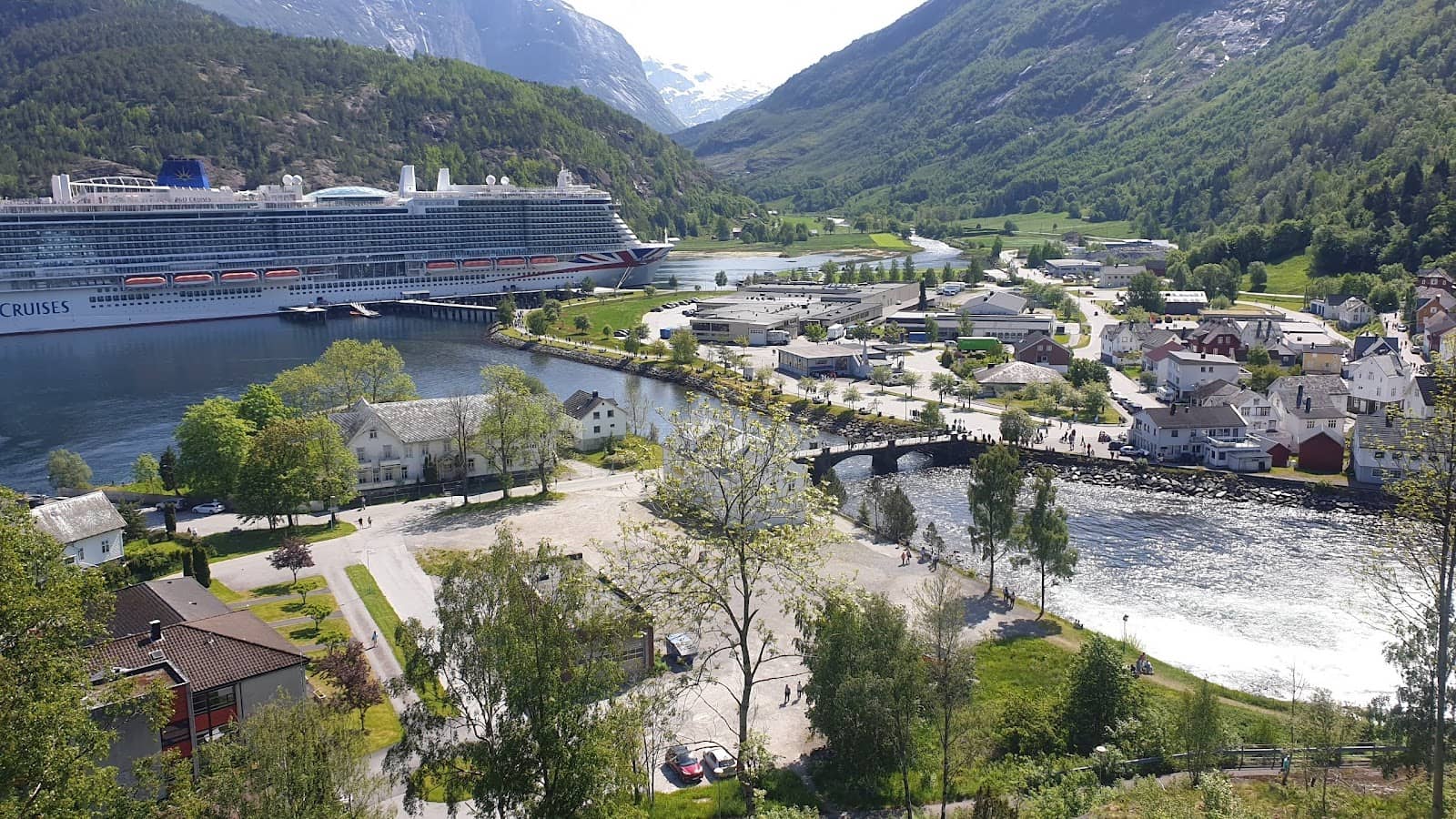 Ferry to Geiranger