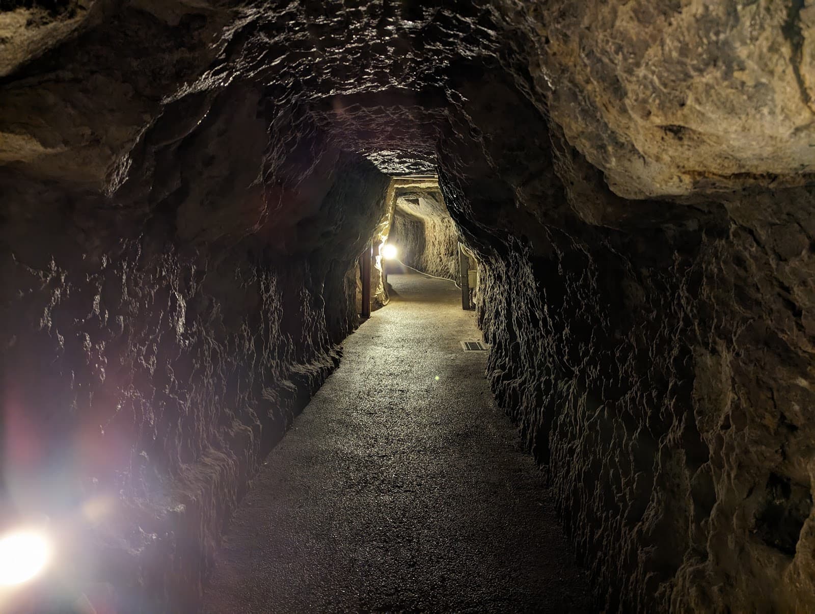 Ryugenji Mabu Mine Shaft - Image 1